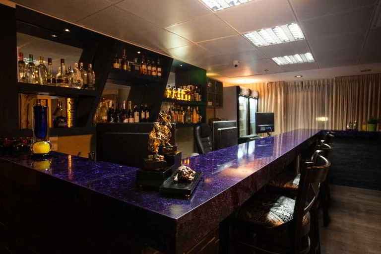 Food & Drinks 5, Elis Hotel