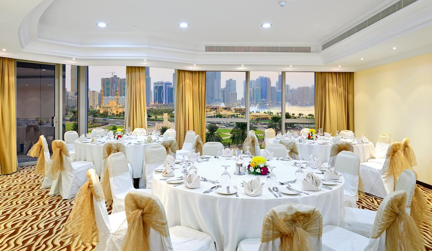 Food & Drinks 5, Al Majaz Premiere Deluxe Hotel Apartments, Sharjah City