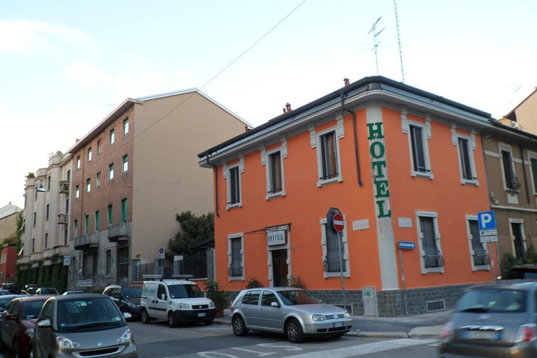 Exterior & Views 2, Hotel La Caravella   Milano, Milano