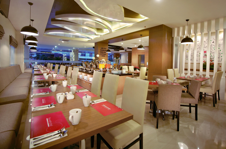 Food & Drinks 4, Favehotel Panakkukang (permanently closed), Makassar