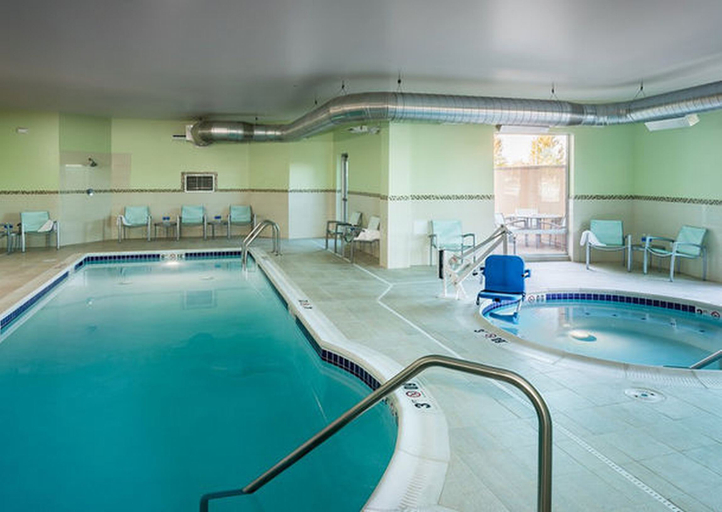 Sport & Beauty 2, SpringHill Suites Kennewick Tri-Cities, Benton