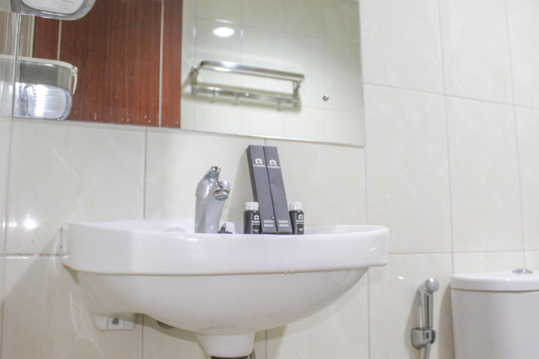 Strategic 2BR Apartment at Vittoria Residence By Travelio, West Jakarta