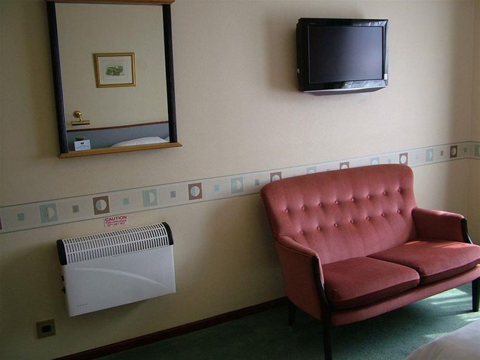 Public Area 2, Redwings Lodge Sawtry, Cambridgeshire