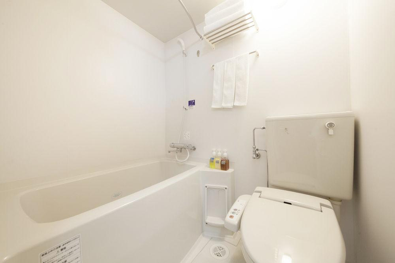 Bathroom 5, Vessel Hotel Kumamoto Airport, Ōzu