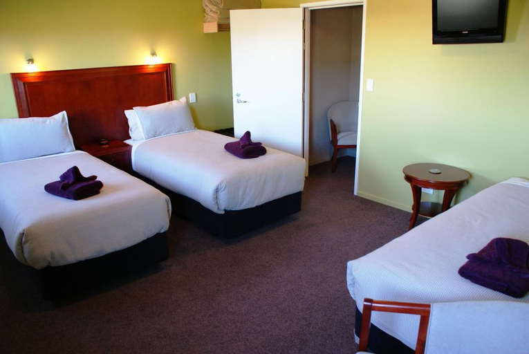 Bedroom 3, Kaikoura Quality Suites, Kaikoura