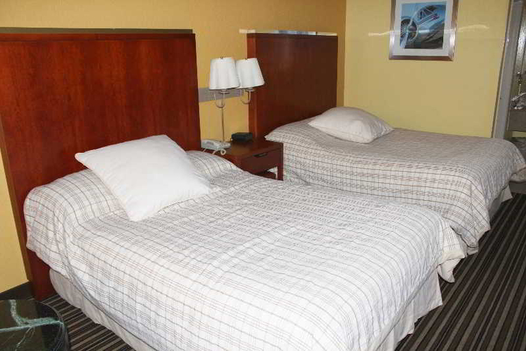 Bedroom 2, Lodge at Mill Creek Hotel, Sevier