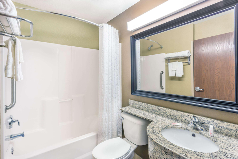 Bathroom 4, Sleep Inn & Suites Kalamazoo, Kalamazoo