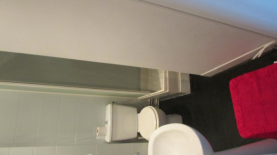 Bathroom 4, Hôtel Choisy, Paris