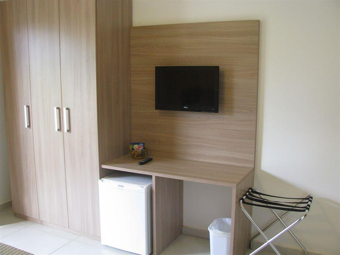 Bedroom 3, La Brise Hotel, Cabo Frio