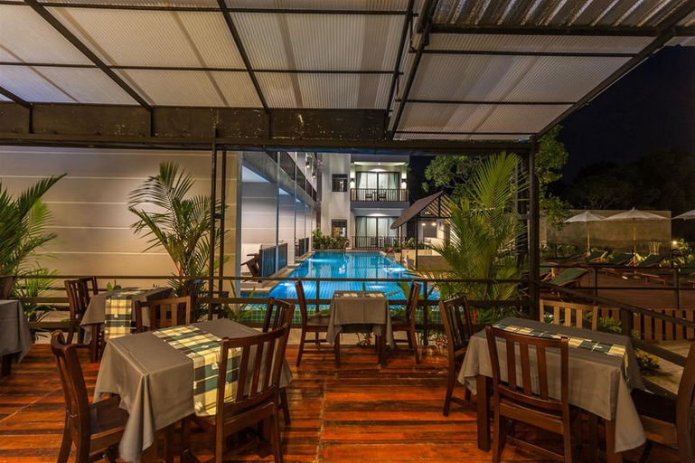 Food & Drinks 5, Aonang Viva Resort, Mueang Krabi