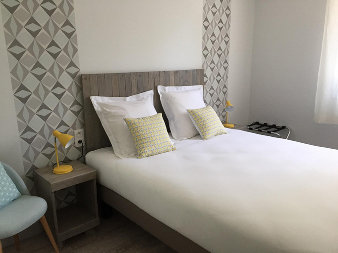Bedroom 4, Logis Auberge Saint Sylvestre, Pyrénées-Atlantiques