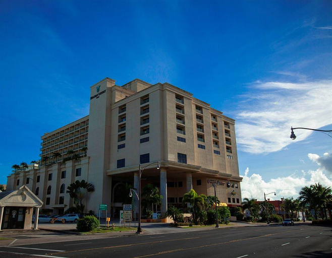 Exterior & Views 2, Holiday Resort & Spa, Tumon