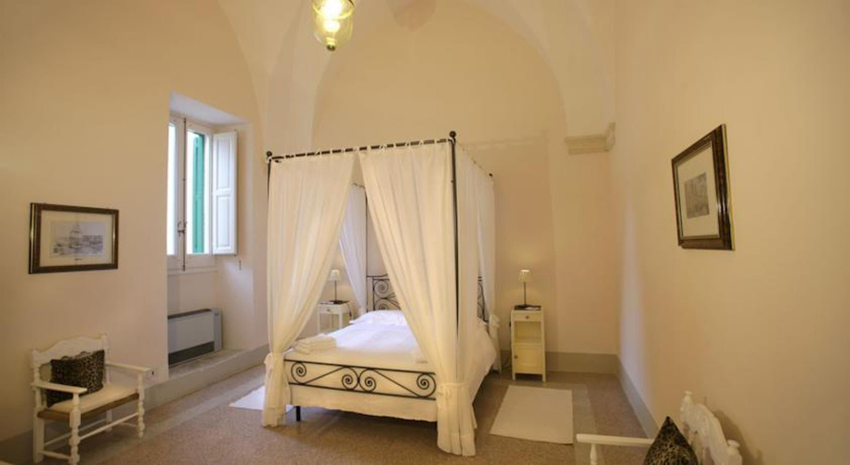 Bedroom 2, Palazzo Guglielmo Albergo Diffuso, Lecce