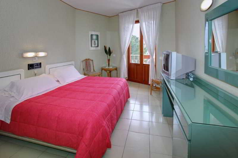 Bedroom, Perla del Golfo Hotel & Resort, Palermo