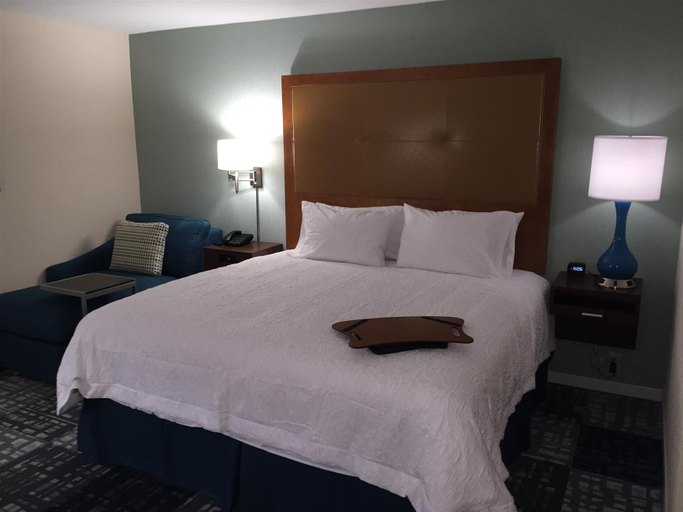 Bedroom 3, Hampton Inn Norcross, Gwinnett