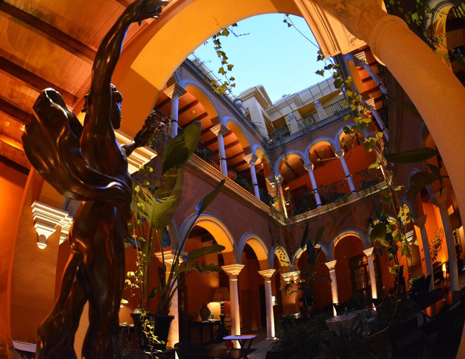 Exterior & Views 2, Hotel Casa Del Poeta, Sevilla