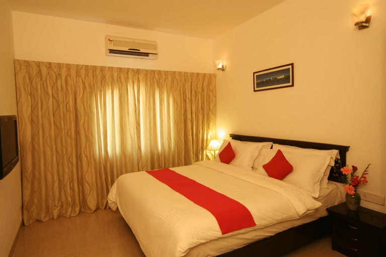 Bedroom 2, Calangute Grande, North Goa
