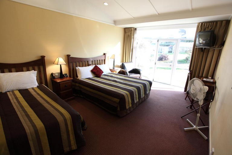Bedroom 2, Hotel Ashburton, Ashburton