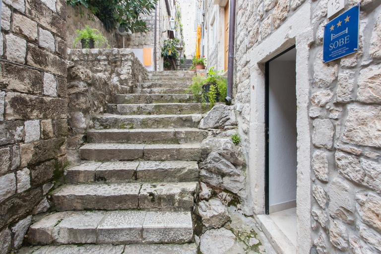 Public Area, Apartments L&L Old Town, Dubrovnik