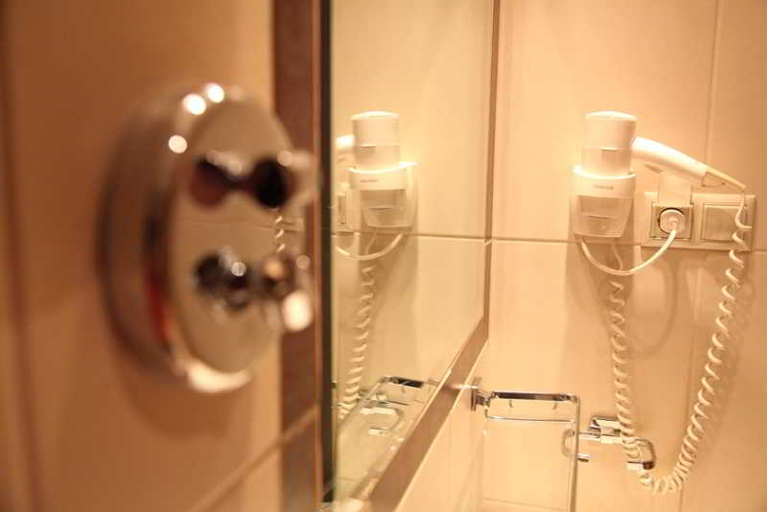 Bathroom 4, Pantelidis, West Macedonia