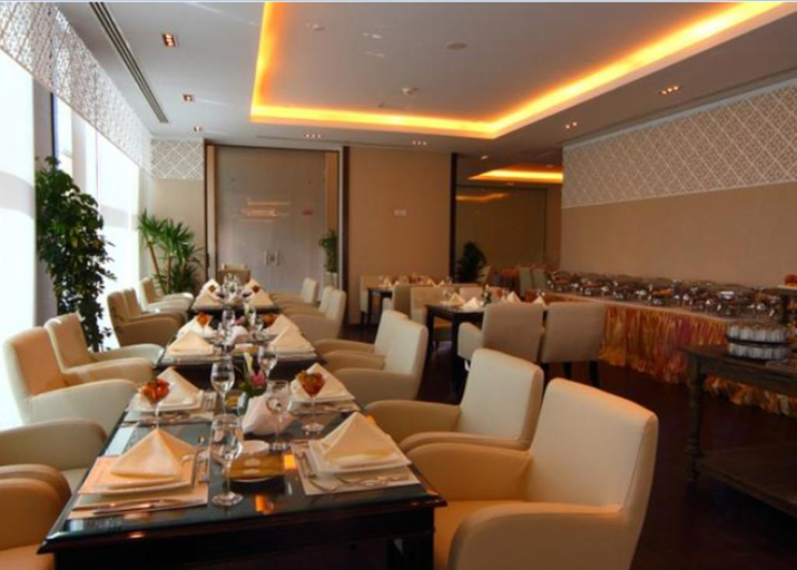 Food & Drinks 5, Zara Continental Hotel, Al Khobar