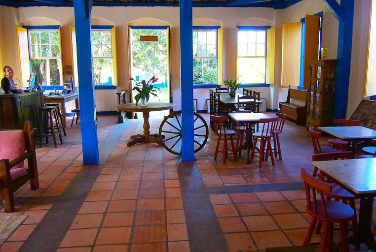 Food & Drinks 5, Villa Baepi, São Sebastião