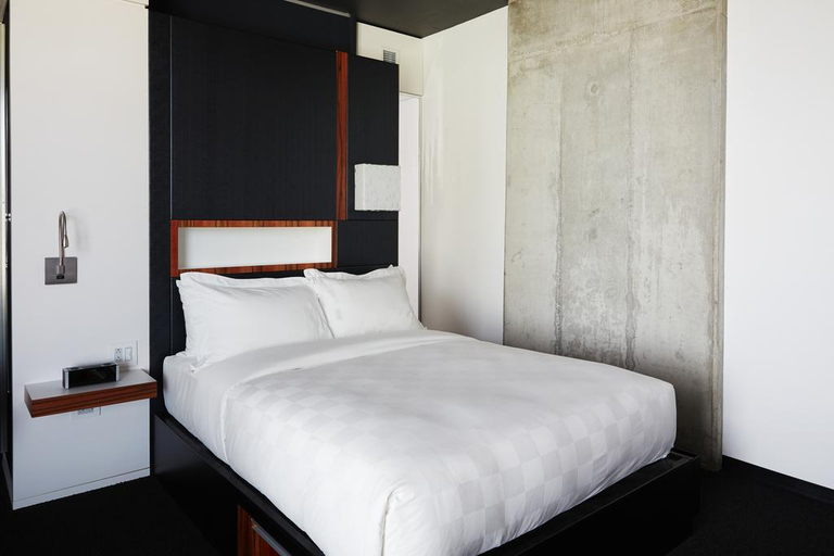 Bedroom 3, Hôtel Alt Montréal, Montréal