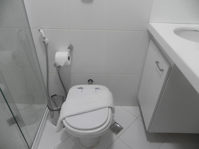 Bathroom, Ondina Apart Hotel Residencia, Salvador
