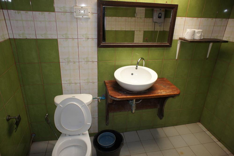 Bathroom 4, Champa Lao The Villa, Vangvieng