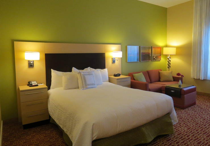 Bedroom 3, TownePlace Suites by Marriott, Belknap