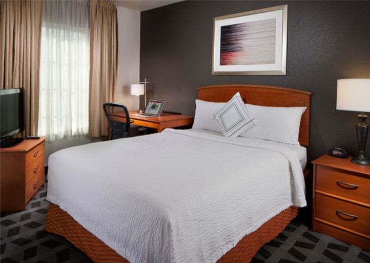 Bedroom 3, TownePlace Suites Boca Raton, Palm Beach