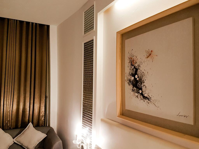 Public Area 5, The White Hotel 8A Thai Van Lung, Ho Chi Minh City