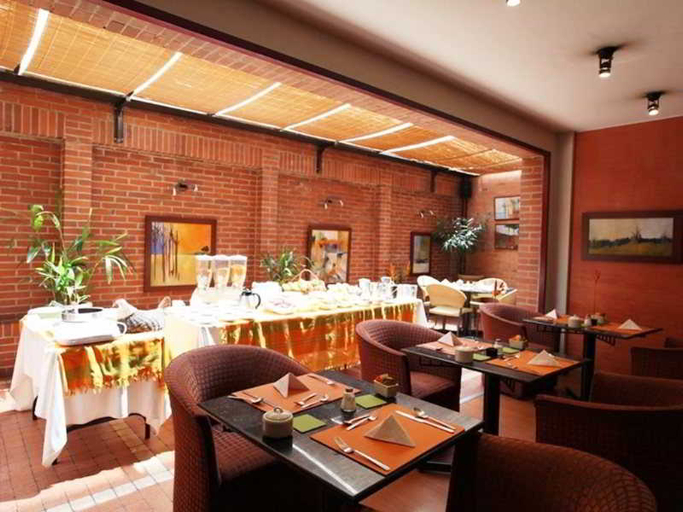 Food & Drinks 3, Casa Real 93, Santafé de Bogotá