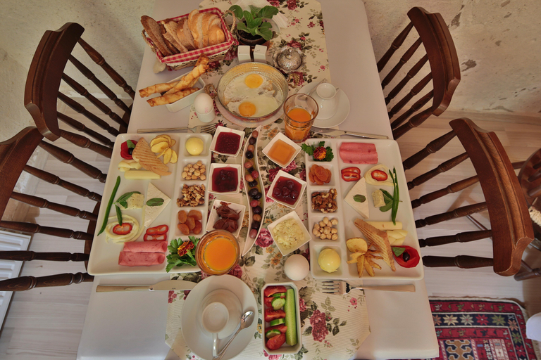 Food & Drinks 2, Turkish Cave House, Ürgüp