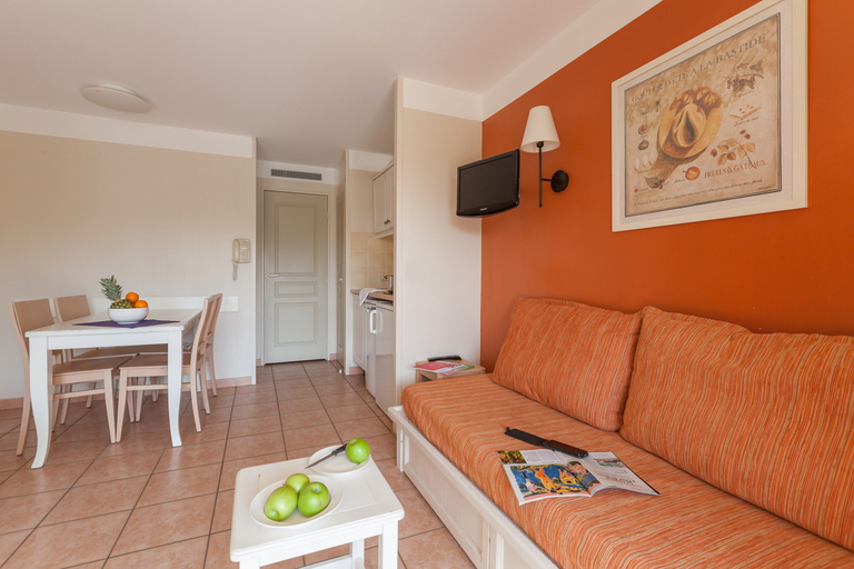 Bedroom 3, Residence Le Hameau de la Pinede - maeva Home, Var