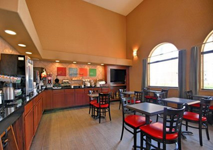 Food & Drinks 5, Comfort Inn Gallup, McKinley