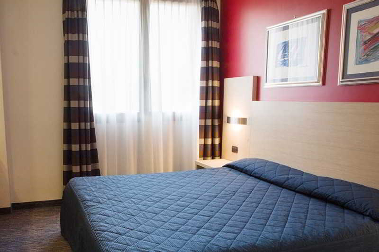 Public Area 2, Hotel Sporting Cologno, Milano