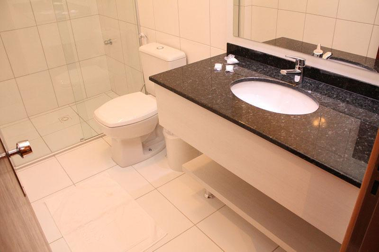 Bathroom 4, Canoas Parque Hotel, Canoas