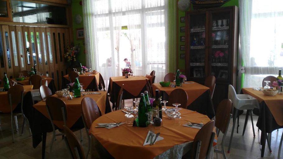 Food & Drinks 5, Hotel Simon, Rimini