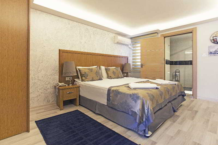 Bedroom 2, Galatower Hotel, Beyoğlu