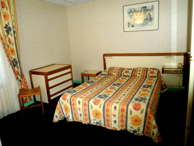 Bedroom 2, Les Bains de Mer Riviera Bretonne, Finistère