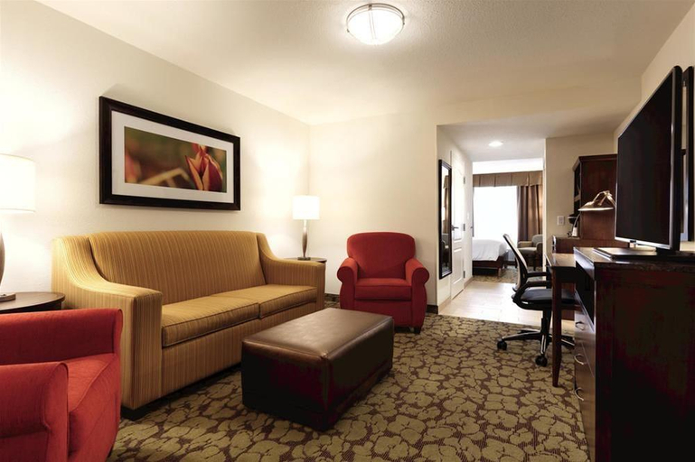 Exterior & Views 2, Hilton Garden Inn Wallingford/Meriden, New Haven