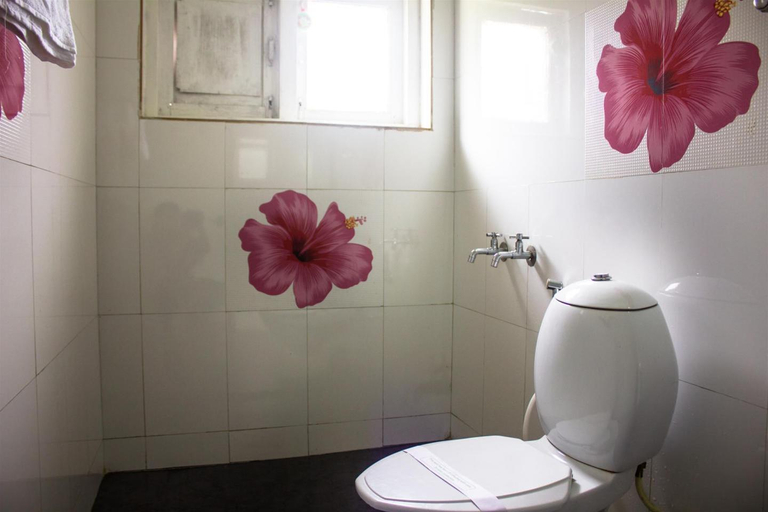 Bathroom 3, Fortune Retreats Resort, The Nilgiris