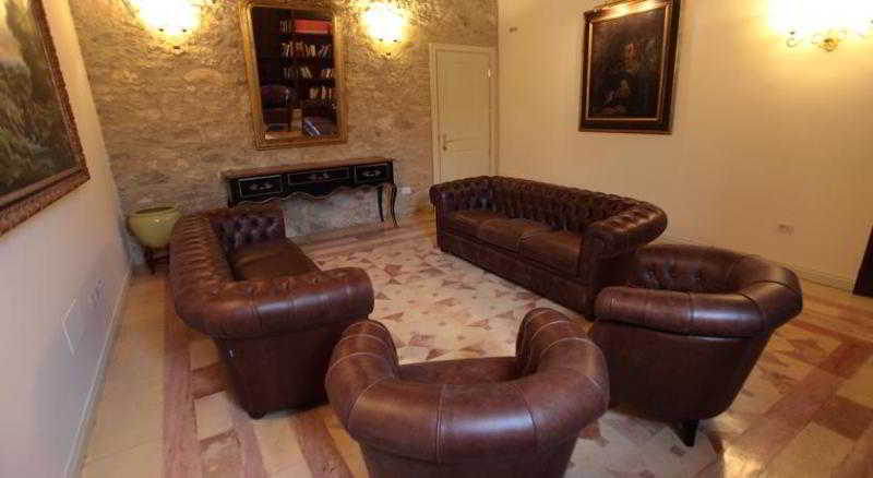 Public Area 4, Relais Paradiso, Perugia