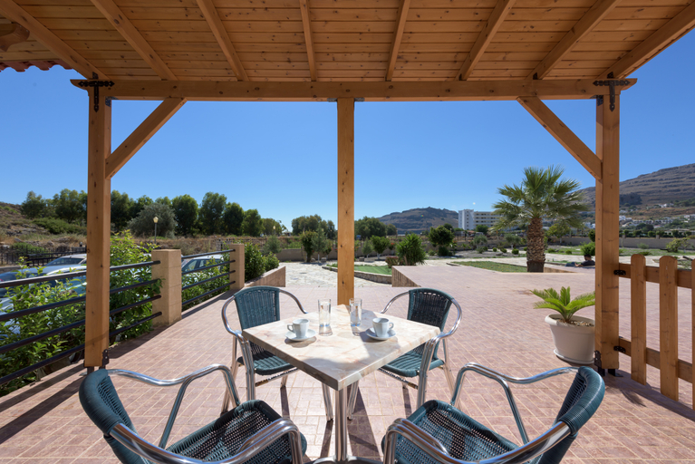 Food & Drinks 5, Vlycha Beach Studios, South Aegean