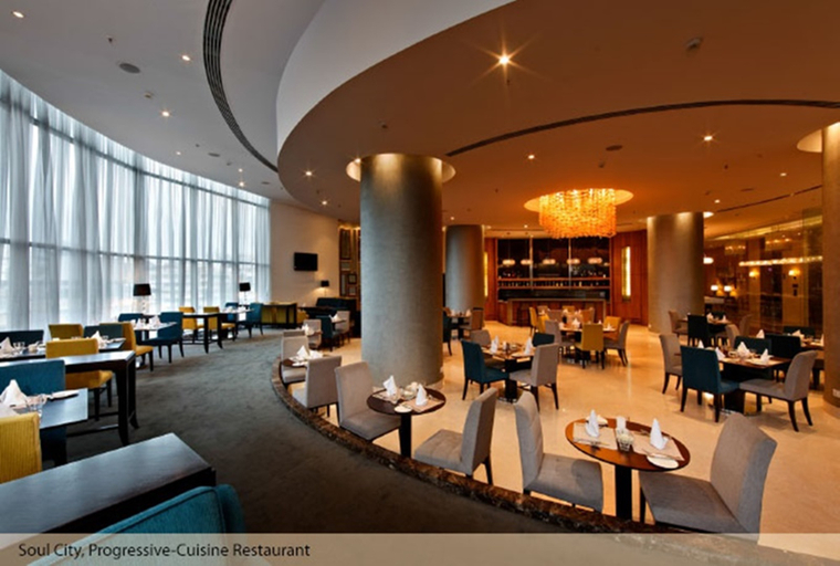 Food & Drinks, Oakwood Premier Prestige - UB City, Bangalore