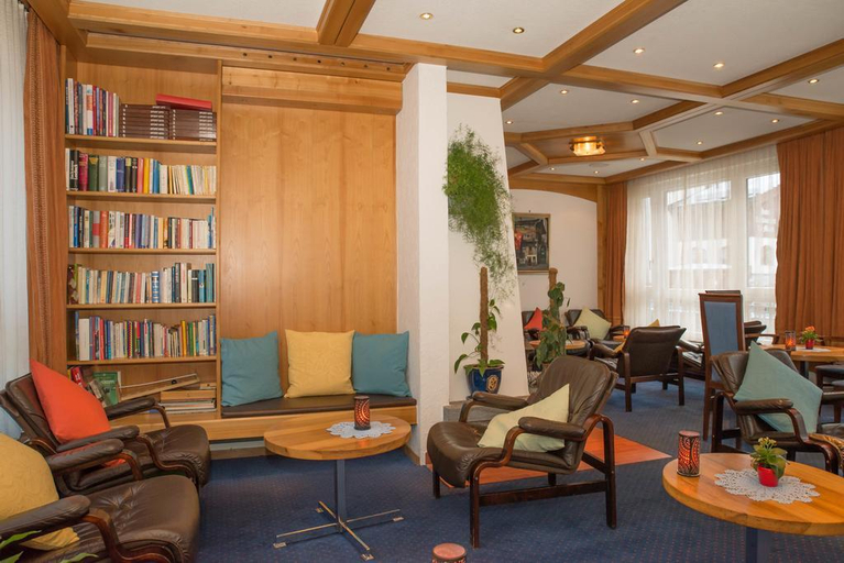 Public Area 3, Hotel Parnass, Visp