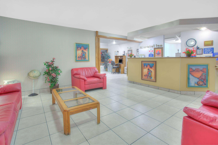 Public Area 2, Microtel Inn by Wyndham Gallup, McKinley