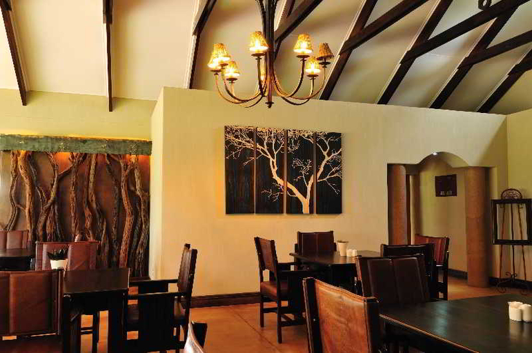 Food & Drinks 5, Otjiwa Mountain Lodge, Omatako