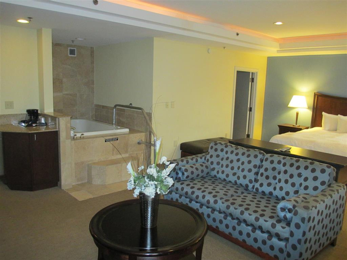 Bedroom 3, Studios and Suites 4 Less Western Branch, Chesapeake